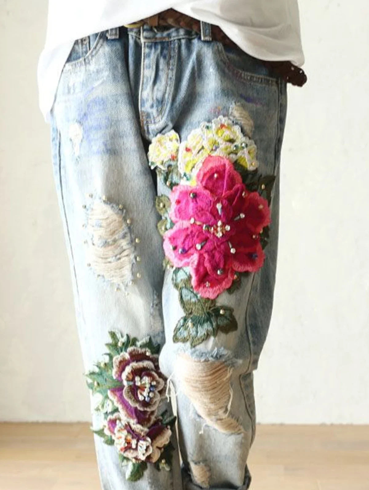 Pantalón de Mezclilla Bordado Luna
