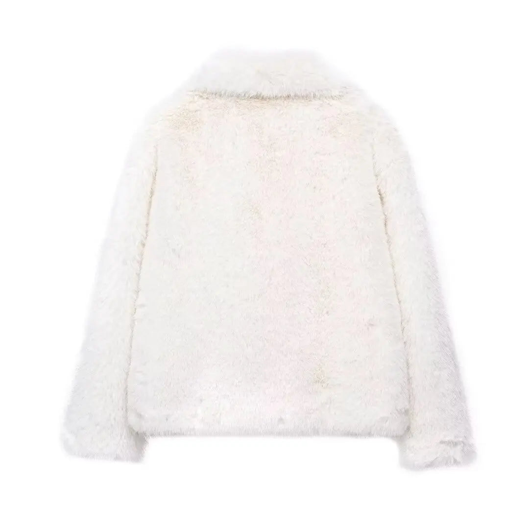 Abrigo Ivory Luxe de piel sintética