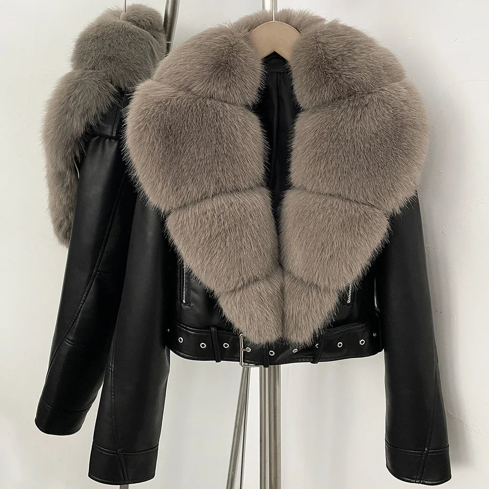 Chaqueta Alessia de piel sintética con detalle de pelo