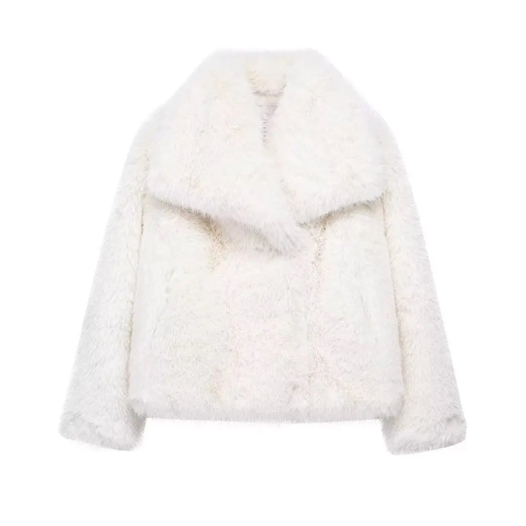 Abrigo Ivory Luxe de piel sintética