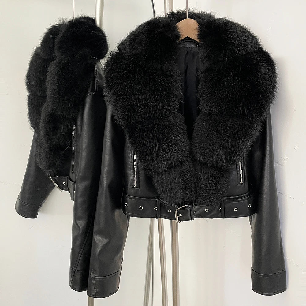 Chaqueta Alessia de piel sintética con detalle de pelo
