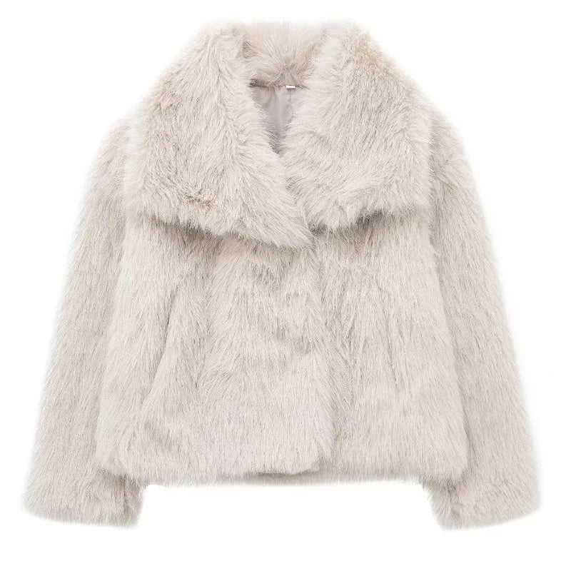 Abrigo Ivory Luxe de piel sintética