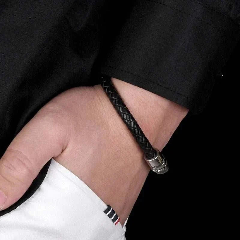 Pulsera minimalista clásica